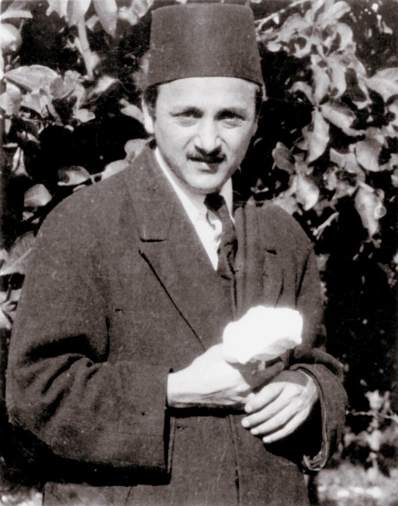 picture of shoghi effendi, grandson of baha'u'llah and the unique Afnan Guardian of the baha'i faith